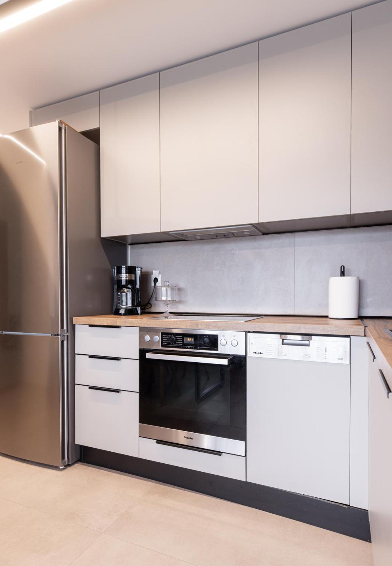Cozy Apartment In Kalamaria, Szaloniki Kültér fotó