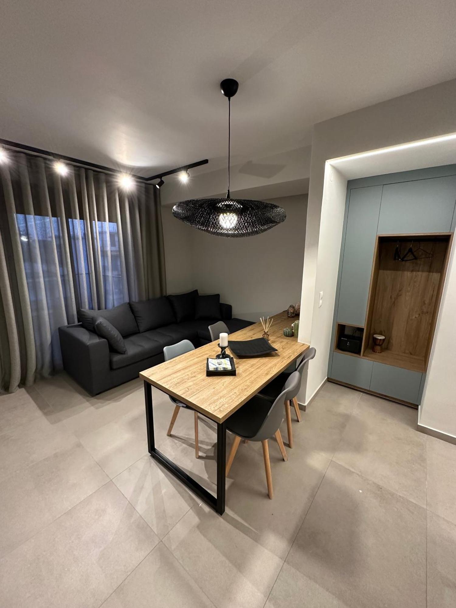 Cozy Apartment In Kalamaria, Szaloniki Kültér fotó
